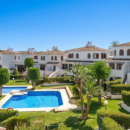 Charming Beachside Townhouse In Villacana